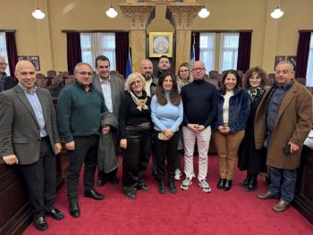 Μαθητές του Πρότυπου Γυμνασίου Ζωσιμαίας Σχολής Ιωαννίνων στο Δημαρχείο Ιωαννίνων