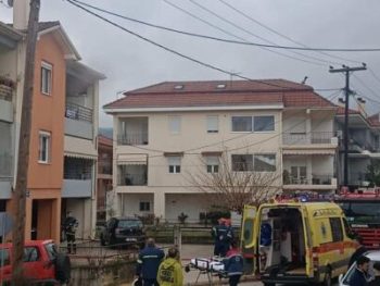 Φωτιά σε μεζονέτα στα Σεισμόπληκτα -  Ένας ηλικιωμένος στο νοσοκομείο