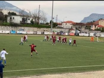 Μοιρασιά στους Φιλιάτες