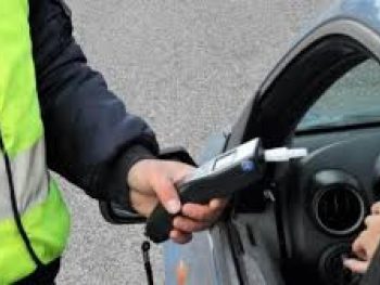 Έπιασε μεθυσμένος το τιμόνι