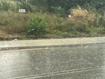 Έντονη χαλαζόπτωση στη Μηλιά Μετσόβου