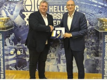 Συνάντηση του Πρόεδρου της ΕΟΚ με τους Έλληνες Στρατιωτικούς