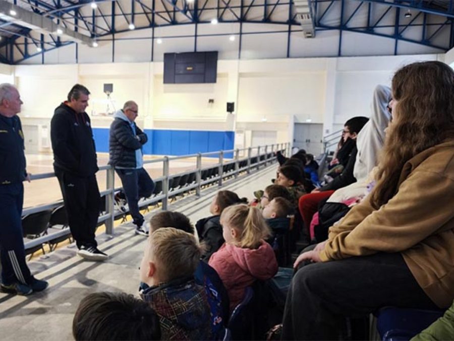 Στην προπόνηση του μπάσκετ με αμαξίδιο του IBC οι μαθητές του 26ου Δημοτικού Σχολείου Ιωαννίνων