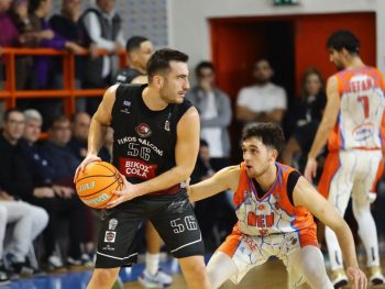 Μαστρογιαννόπουλος: «Πολύ μεγάλη νίκη, αλλά πρέπει να την “εξαργυρώσουμε” με τους Σοφάδες»