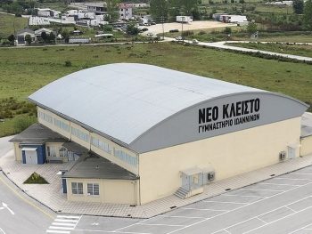 Η αποστολή κοριτσιών της ΕΣΚΑΒΔΕ για τον αγώνα των μικτών