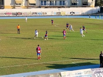 Μοιρασία στη Λευκάδα