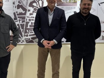 Εγκαινιάστηκε η έκθεση των Αρχιτεκτονικών Προτάσεων για τη νέα Δημοτική Αγορά Αγίας Μαρίνας