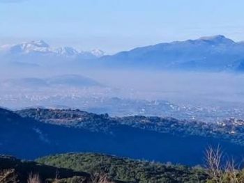 Ο Δήμαρχος Ιωαννίνων ζητά την άμεση ενεργοποίηση των θεσμικών εργαλείων για την αντιμετώπιση της αιθαλομίχλης