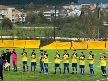 Ποδαρικό με τριάρα ο Ηπειρωτικός Μαρμάρων