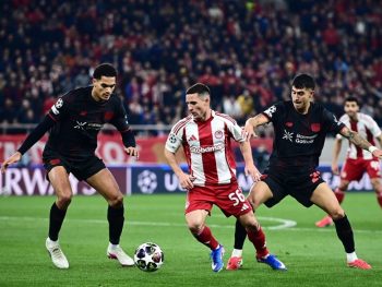 Δυσκολεύει η πρόκριση για τον Ολυμπιακό