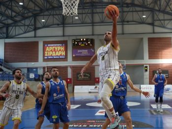 Οι Μαχητές νίκησαν την ΑΓΕΧ στα Πεύκα