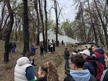 Δενδροφύτευση στη Λίμνη Ζηρού με τη συμμετοχή μαθητών του Θεσπρωτικού και ωφελούμενων των ΚΔΑΠ ΑμεΑ  και ΚΔΗΦ “Αγία Θεοδώρα”