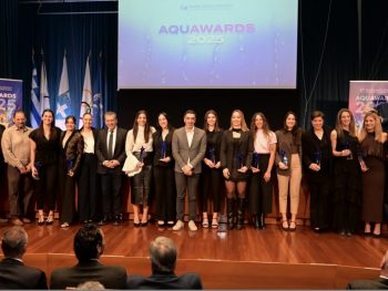 Έλαμψαν τα αστέρια του υγρού στίβου στη λαμπρή εκδήλωση των AQUAWARDS 2025