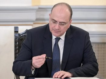 Παραιτήθηκε ο Υφυπουργός Αγροτικής Ανάπτυξης Μακάριος Λαζαρίδης