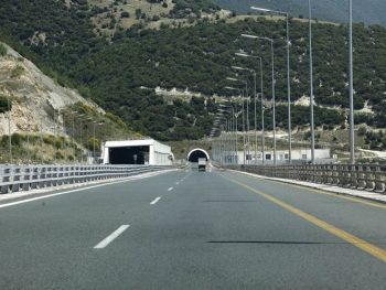 Εγνατία: Μεθυσμένος οδηγός φορτηγού κινούνταν αντίθετα στο ρεύμα κυκλοφορίας!