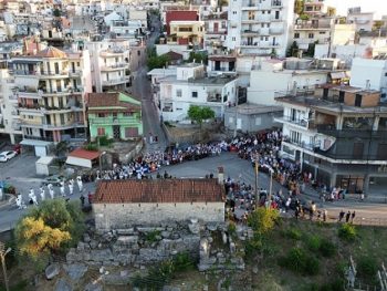 Η Άρτα τίμησε τα 145 χρόνια Ελευθερίας με την πρώτη επετειακή πομπή και παράσταση ιστορικής μνήμης