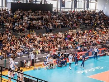 Τα εισιτήρια για τα Ευρωπαϊκά πρωταθλήματα ανδρών και γυναικών σε Ιταλία και Τσεχία