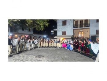 Μια όμορφη βραδιά πολιτισμού και ενότητας στο Δελβινάκι: Όταν το Πωγώνι και το Ζαγόρι στήνουν κοινό χορό, η Ήπειρος ολόκληρη μεγαλώνει
