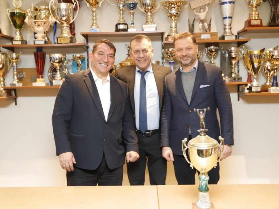  ONEX: H ομάδα άρσης βαρών πάλι ψηλά