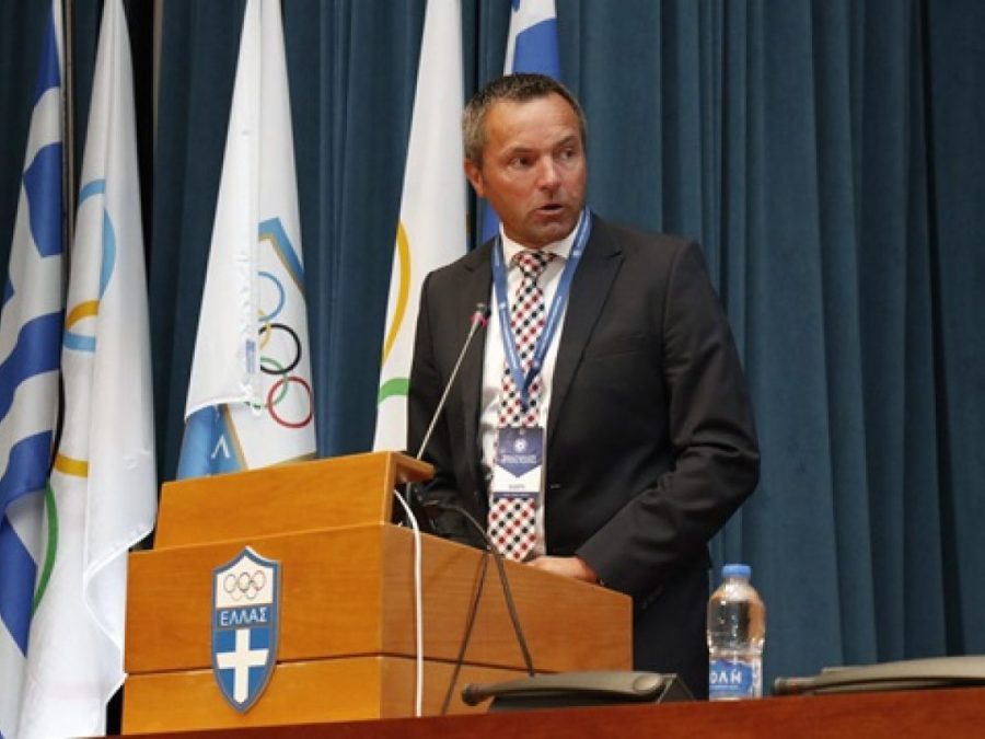 "Να σεβόμαστε το ποδόσφαιρο και τους κανόνες του"