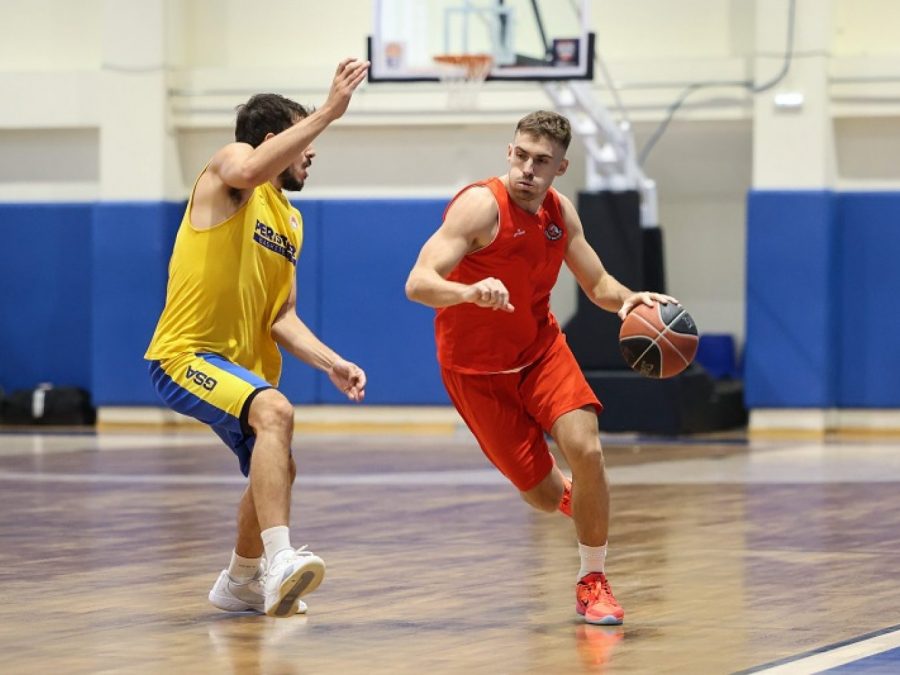 Πρεμιέρα στα φιλικά για τους Vikos Φalcons - Δοκίμασαν δυνάμεις απέναντι στο Περιστέρι