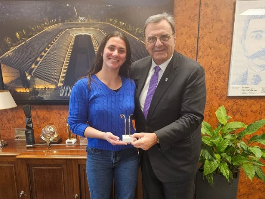 Συγχαρητήρια του Ισίδωρου Κούβελου στην κορυφαία πολίστρια του κόσμου Φωτεινή Τριχά