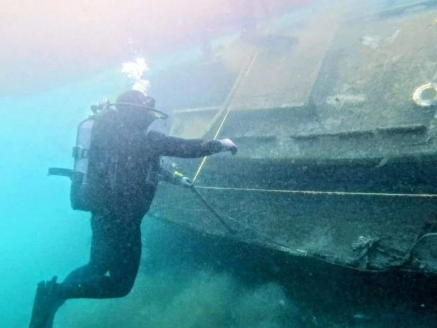 Ανέλκυση ναυαγίου στα Σύβοτα