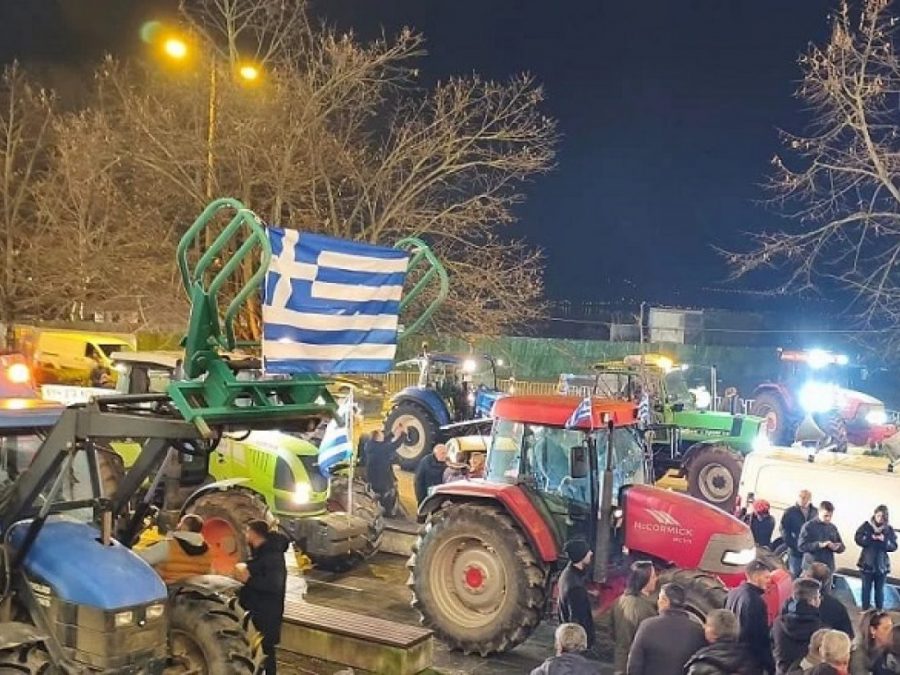 Ιωάννινα: Τέλος στις αγροτικές κινητοποιήσεις– Το μπλόκο Καλπακίου έκλεισε με μεγάλη συγκέντρωση