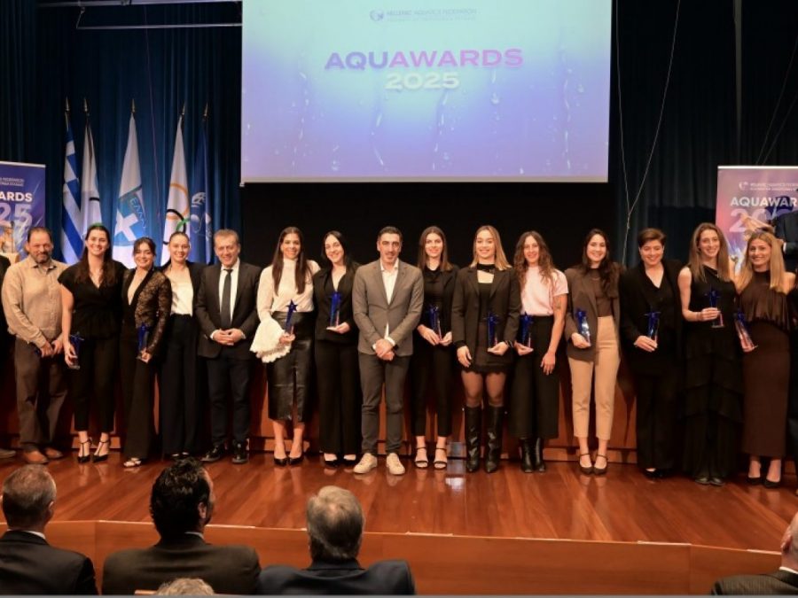Έλαμψαν τα αστέρια του υγρού στίβου στη λαμπρή εκδήλωση των AQUAWARDS 2025
