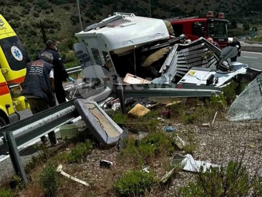 Εκτός κινδύνου η οικογένεια των Γάλλων μετά το τροχαίο στην Ιόνια