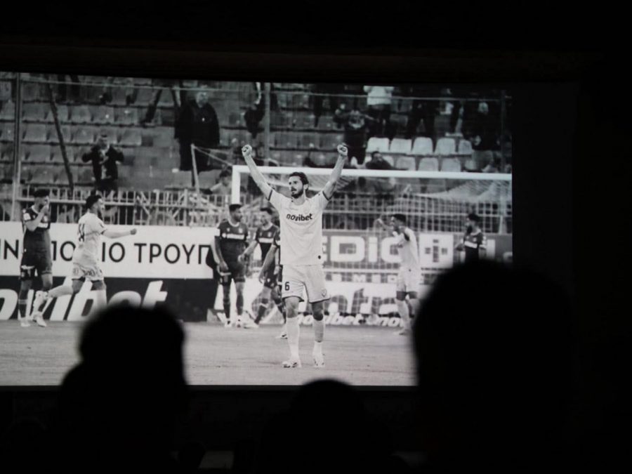 Συγκίνηση και χειροκρότημα για τον Μάριο Οικονόμου σε προβολή για τα 100 χρόνια του Παναιτωλικού