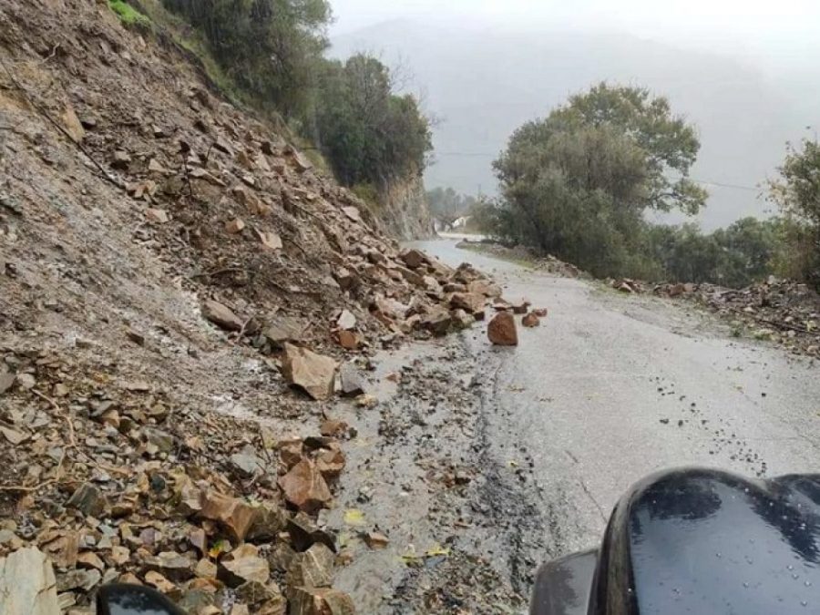 Ανάδοχοι για έργα οδικής ασφάλειας από την Περιφερειακή Επιτροπή