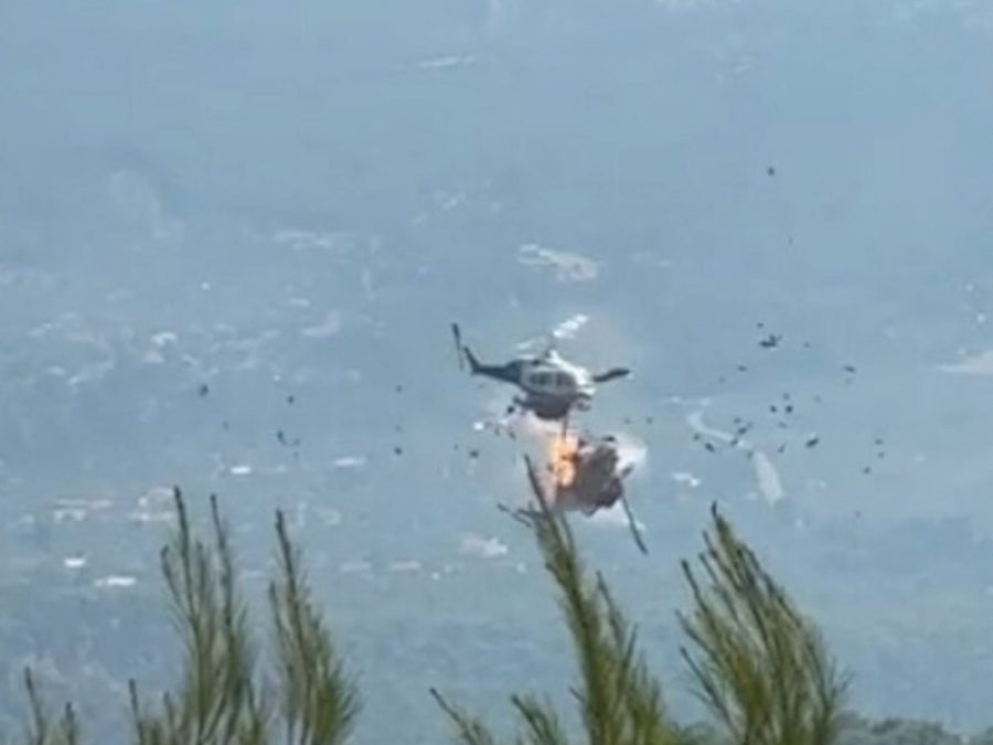 Πτώση δυο ελικοπτέρων αεροπυρόσβεσης στην Ψάθα Αττικής (video)