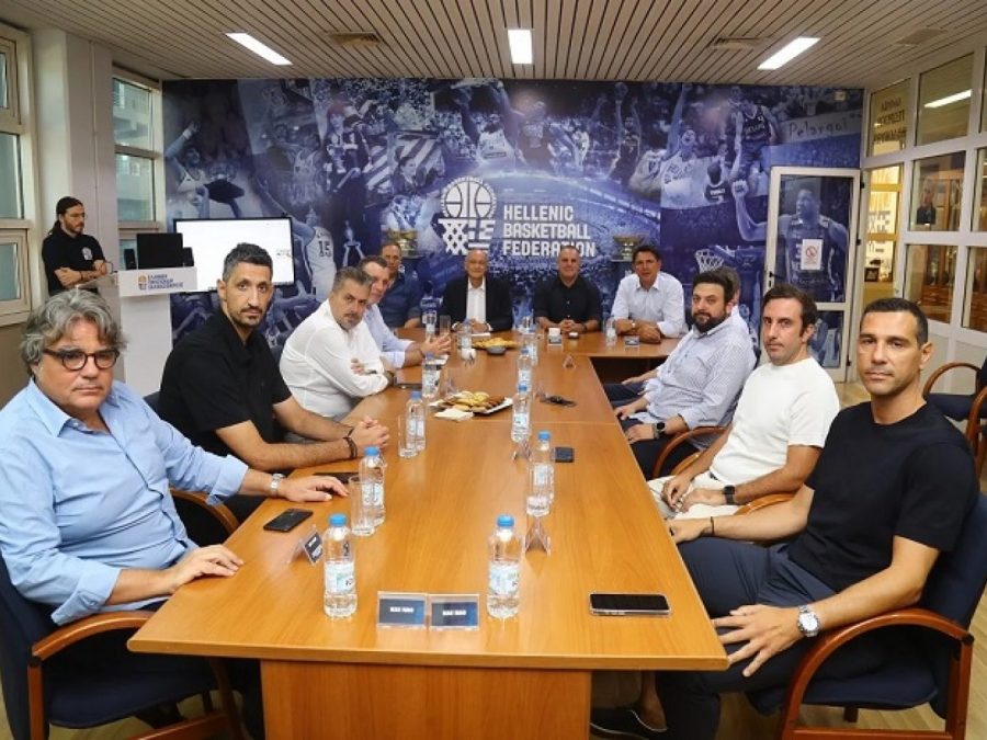 Πρόταση «επανάσταση» στη GBL για τους ορισμούς διαιτητών, με ΑΙ σε όλες τις άλλες κατηγορίες
